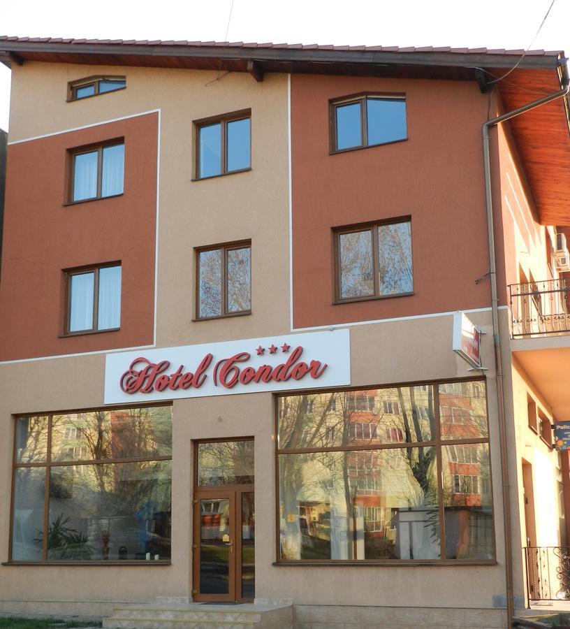 Hotel Condor โอราวิตซา ภายนอก รูปภาพ